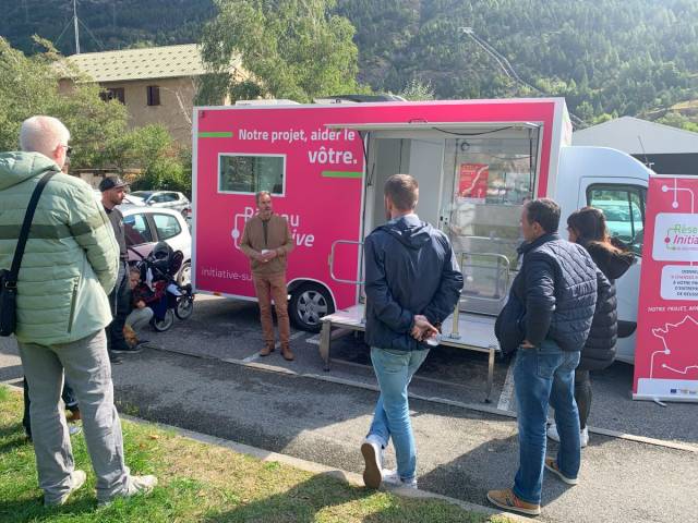 Le Bus de l'Entrepreunariat au Pays des Écrins